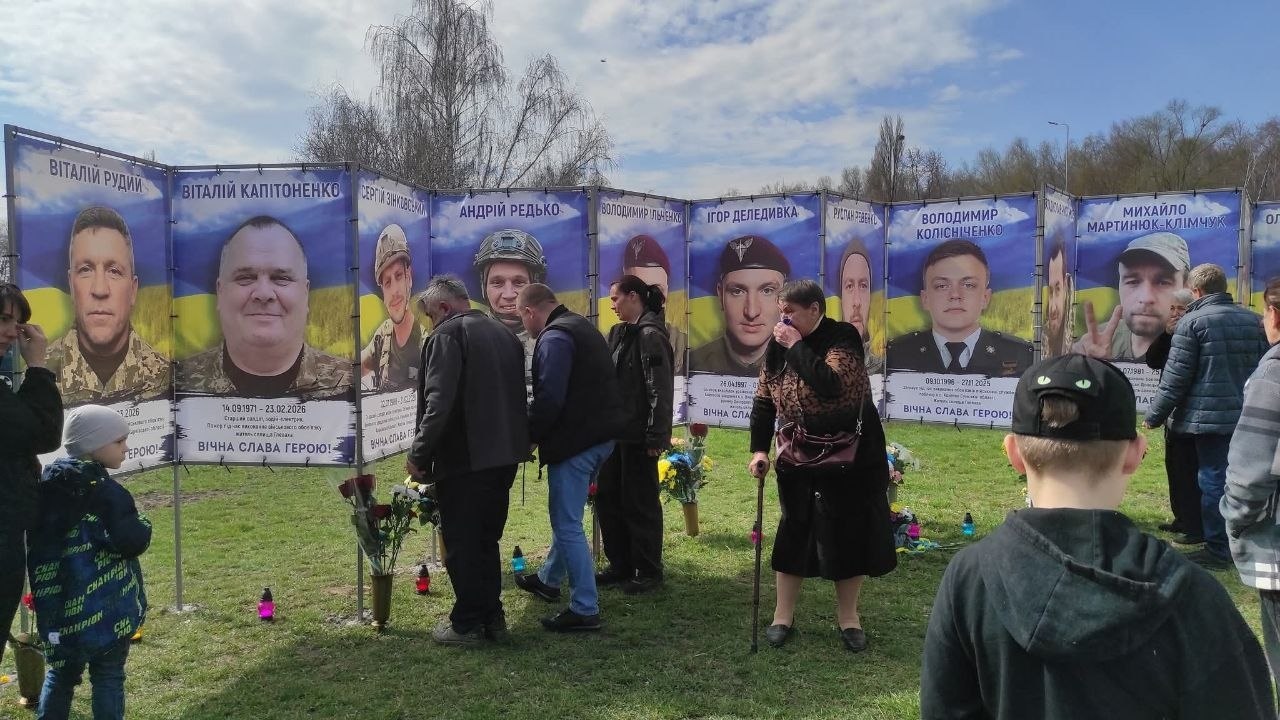 У Глеваській громаді відкрили меморіальні банери на честь загиблих героїв