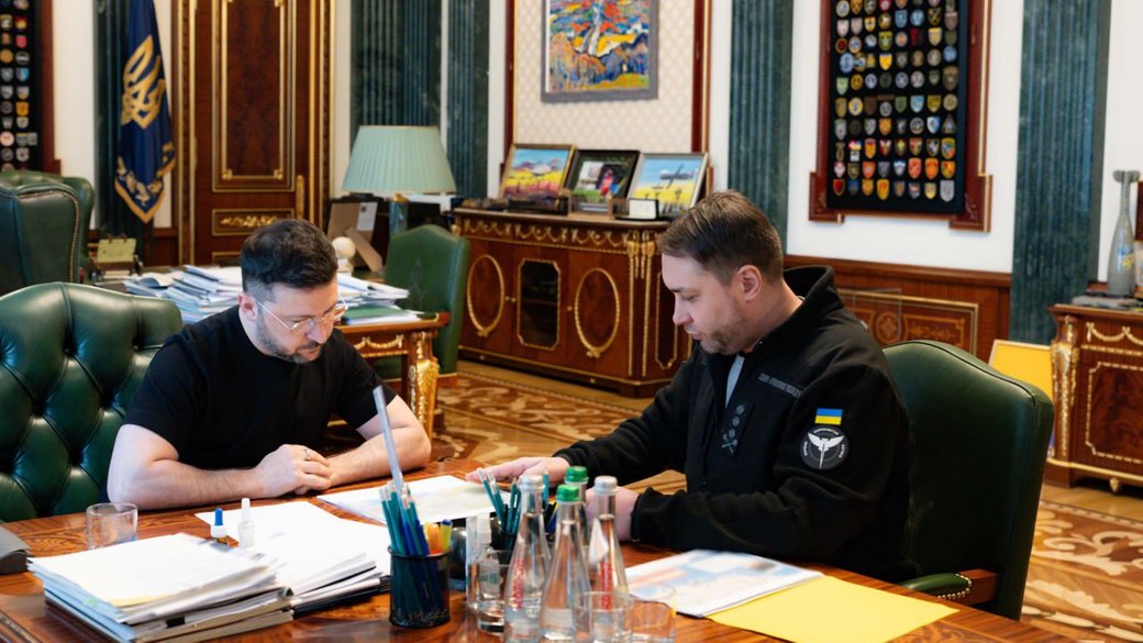 Зеленський офіційно призначив Буданова головою ОПУ, а Іващенка — начальником ГУР
