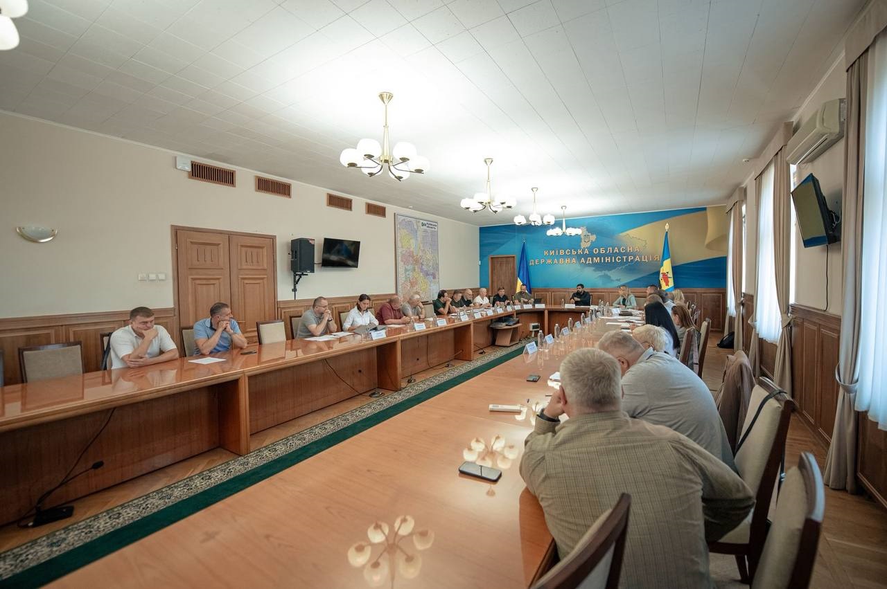 На Київщині напрацьовують алгоритм утилізації відходів після російських ударів по складах