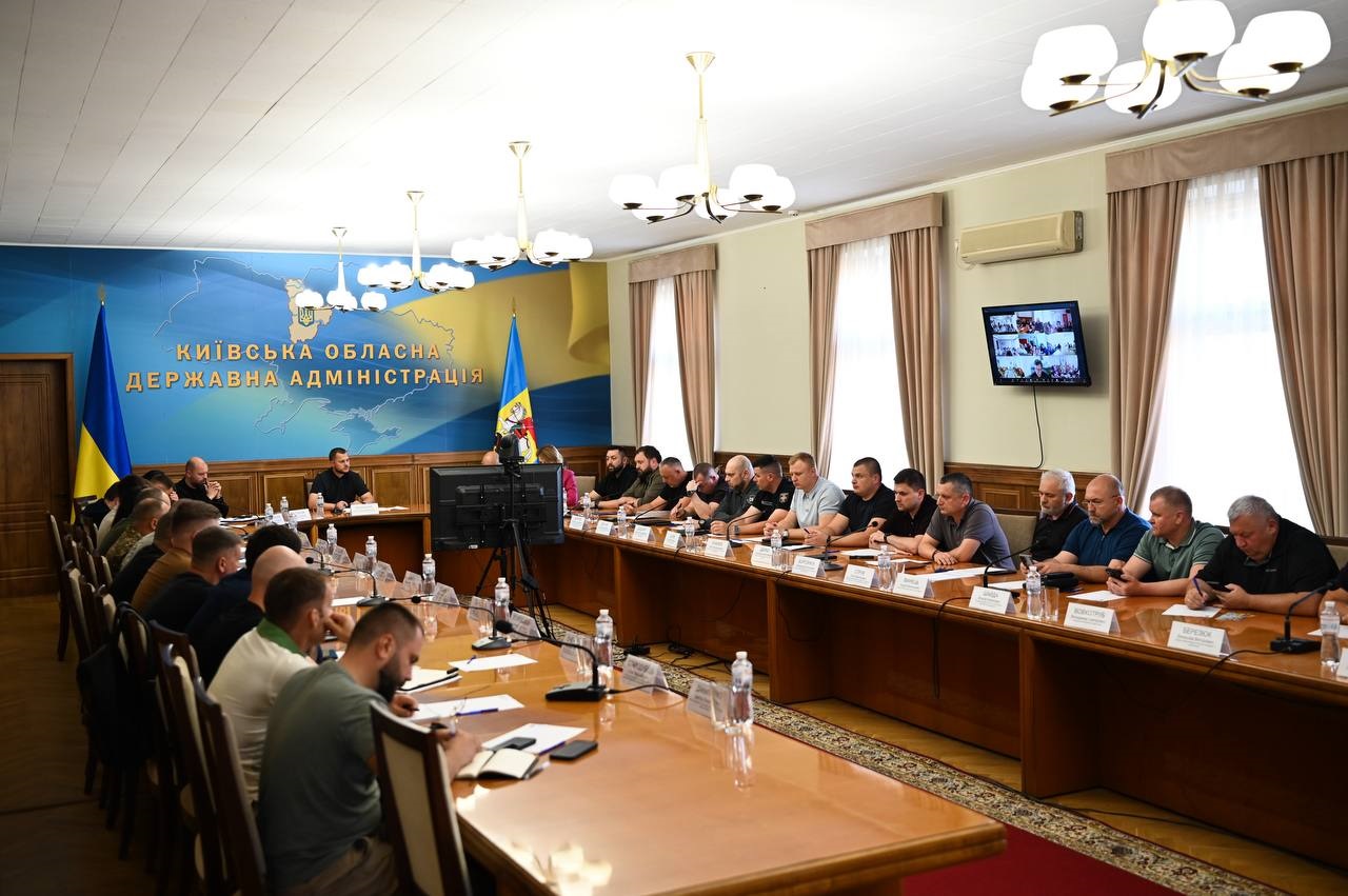 На Київщині пройшло засідання оперативного штабу Ради оборони області