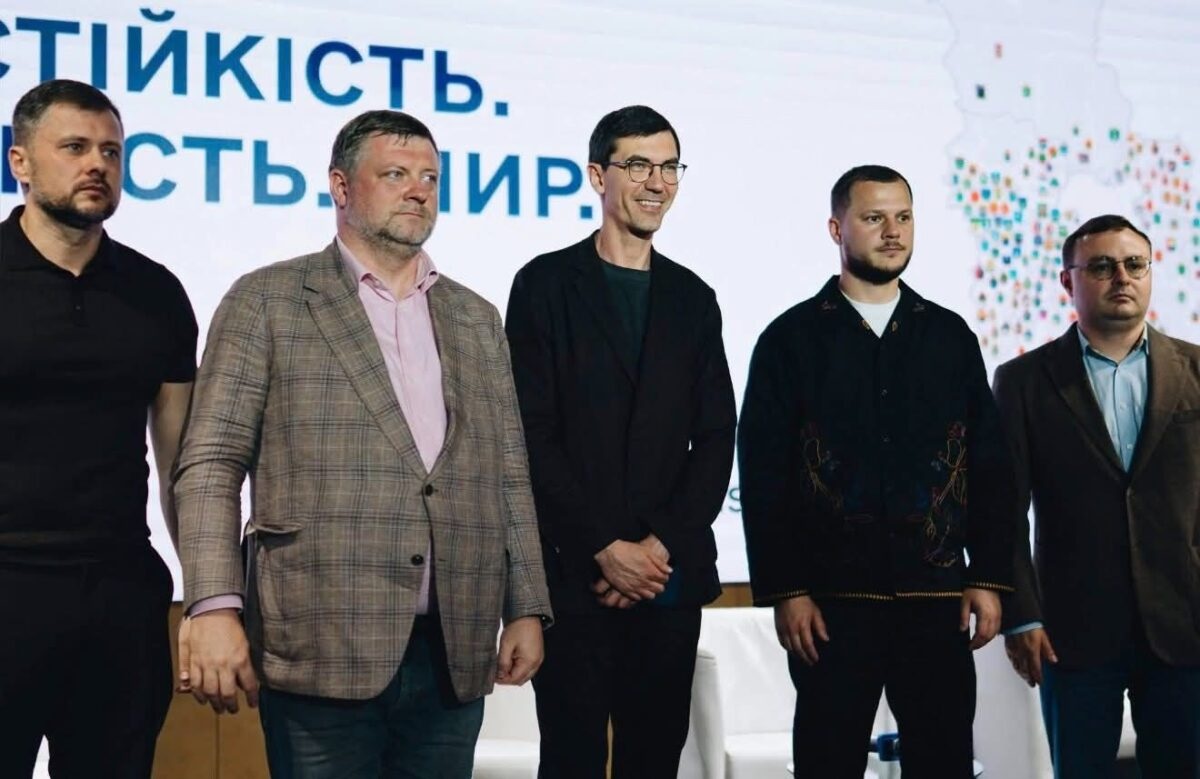 З'явилось пафосне кіно про форум старост в модному ресторані скандального бізнесмена на Київщині