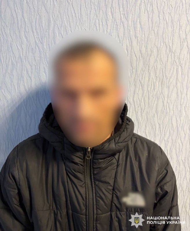 Зберігав в гаражі боєприпаси та вибухові речовини: поліцейські Київщини повідомили фігуранту про підозру