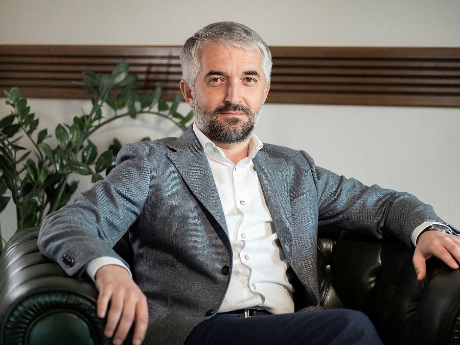 Нардеп Гончаренко отримав анонімний лист про можливі статки родини керівника ГСУ СБУ
