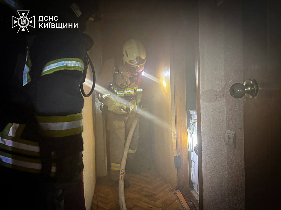 Під час пожежі у п’ятиповерхівці Ірпеня загинула жінка