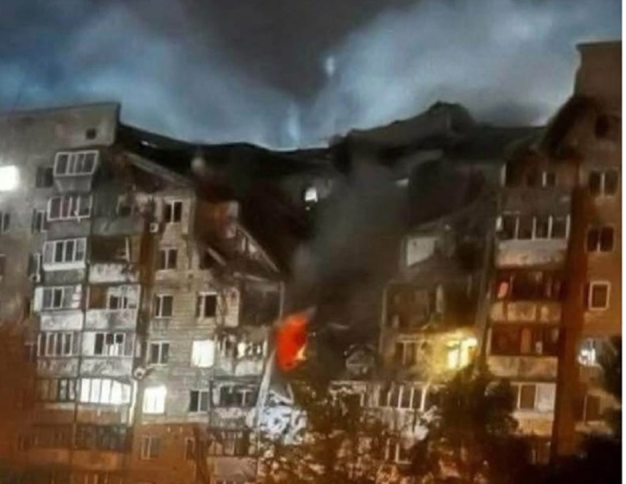 Уламки після російської атаки поранили юнака в Пристоличній громаді
