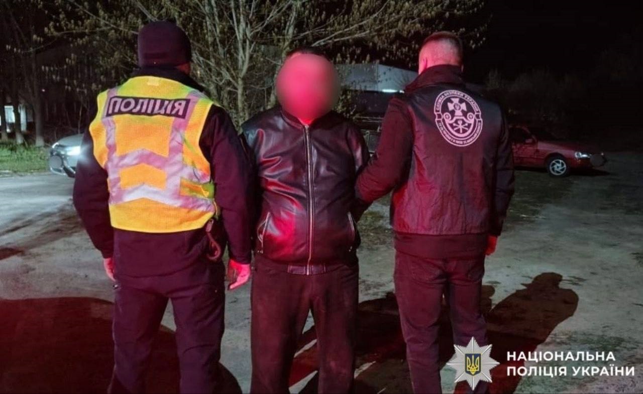 На Київщині затримали чоловіка за переправлення ухилянтів через кордон за $25 тисяч