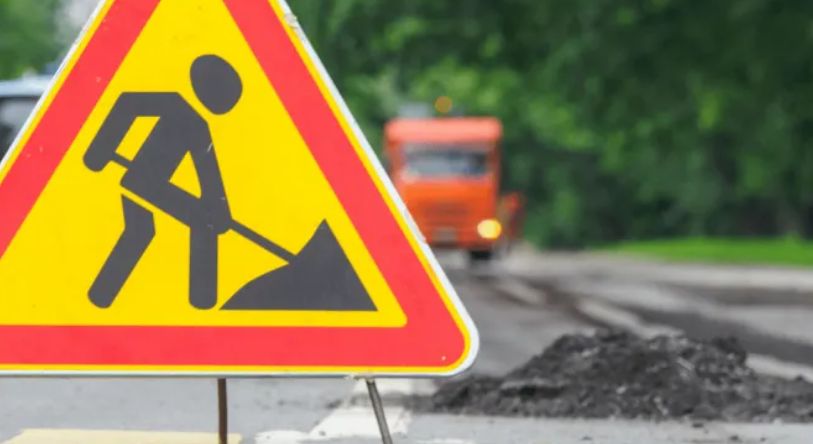 В Ірпені тривають дорожні роботи на Сингаївського
