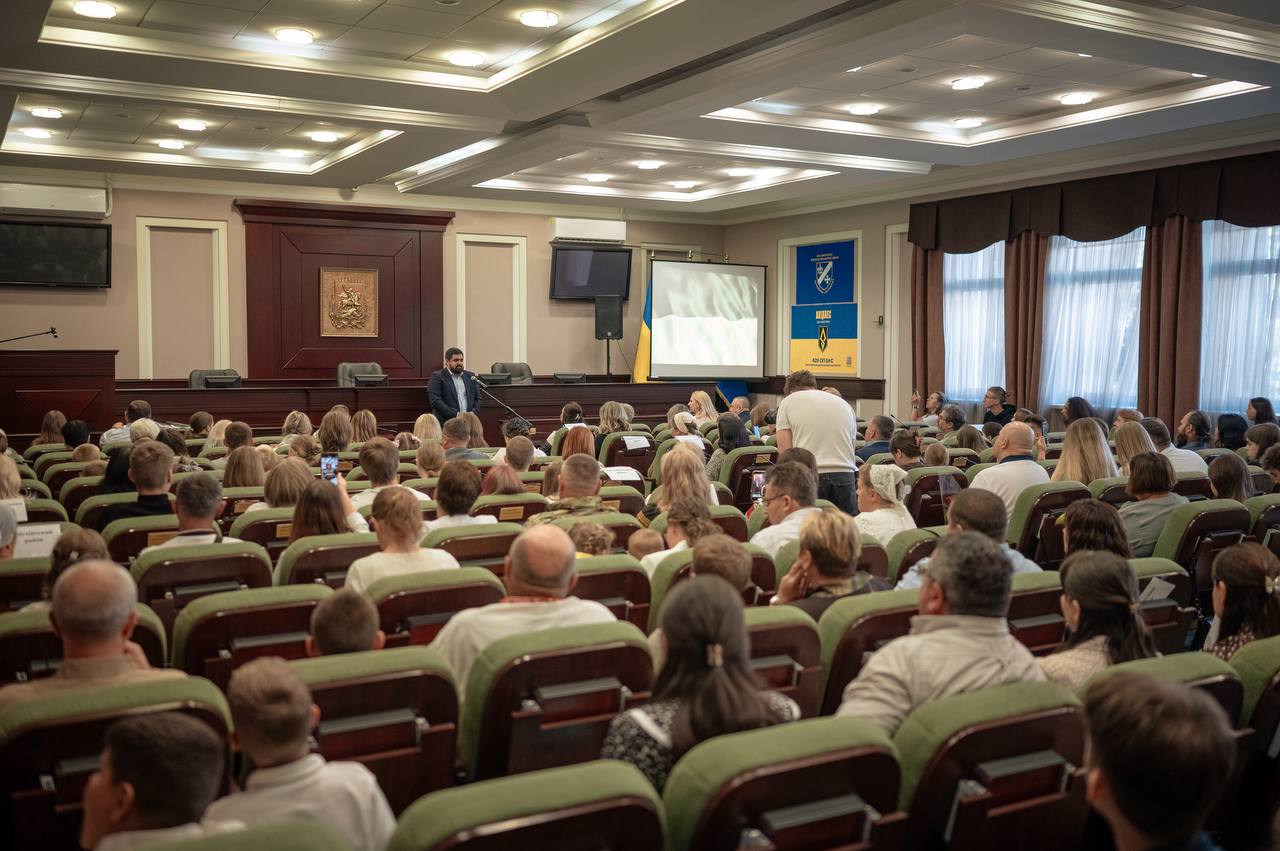На Київщині провели обласну конференцію "Жінки, мир, безпека": говорили про гендерну рівність та захист населення
