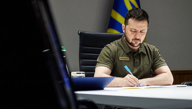 Президент підписав закон про двадцяте продовження воєнного стану та мобілізації