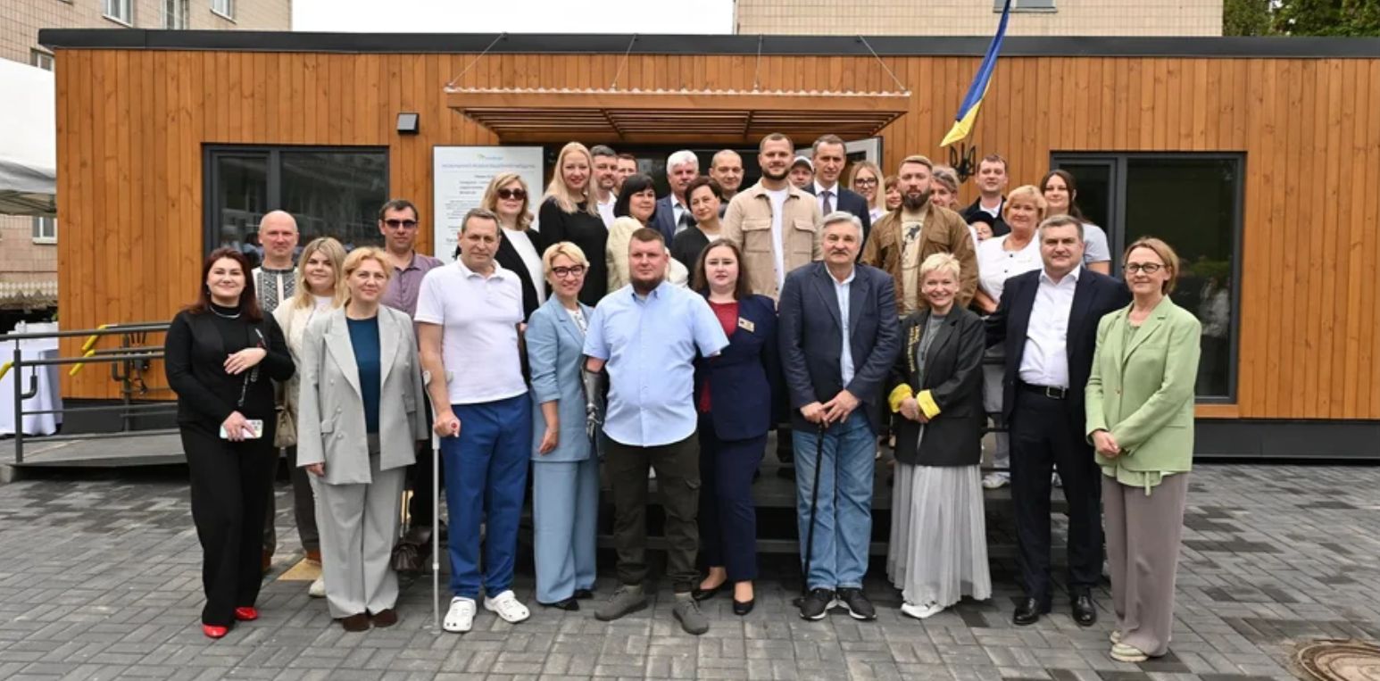 У Богуславі відкрили перший мобільний реабілітаційний модуль з ергокухнею