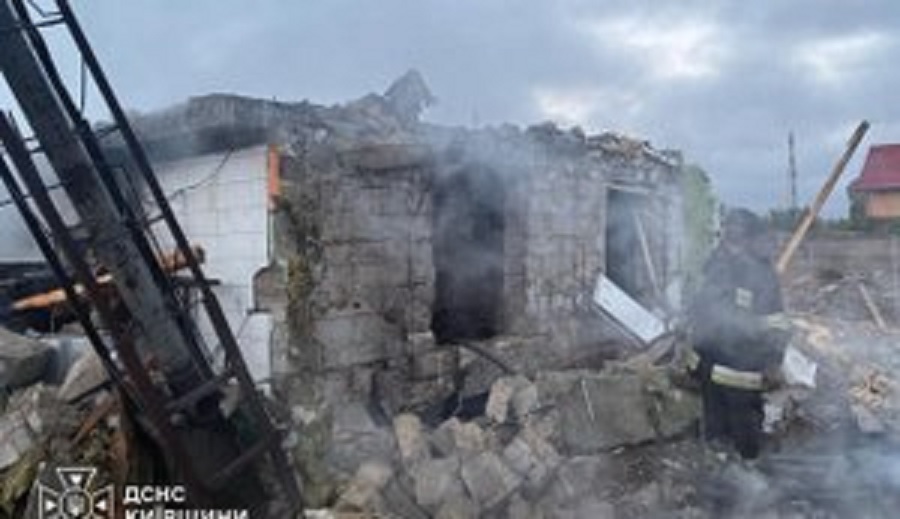 На Фастівщині внаслідок російської атаки загинула жінка та двоє її дітей