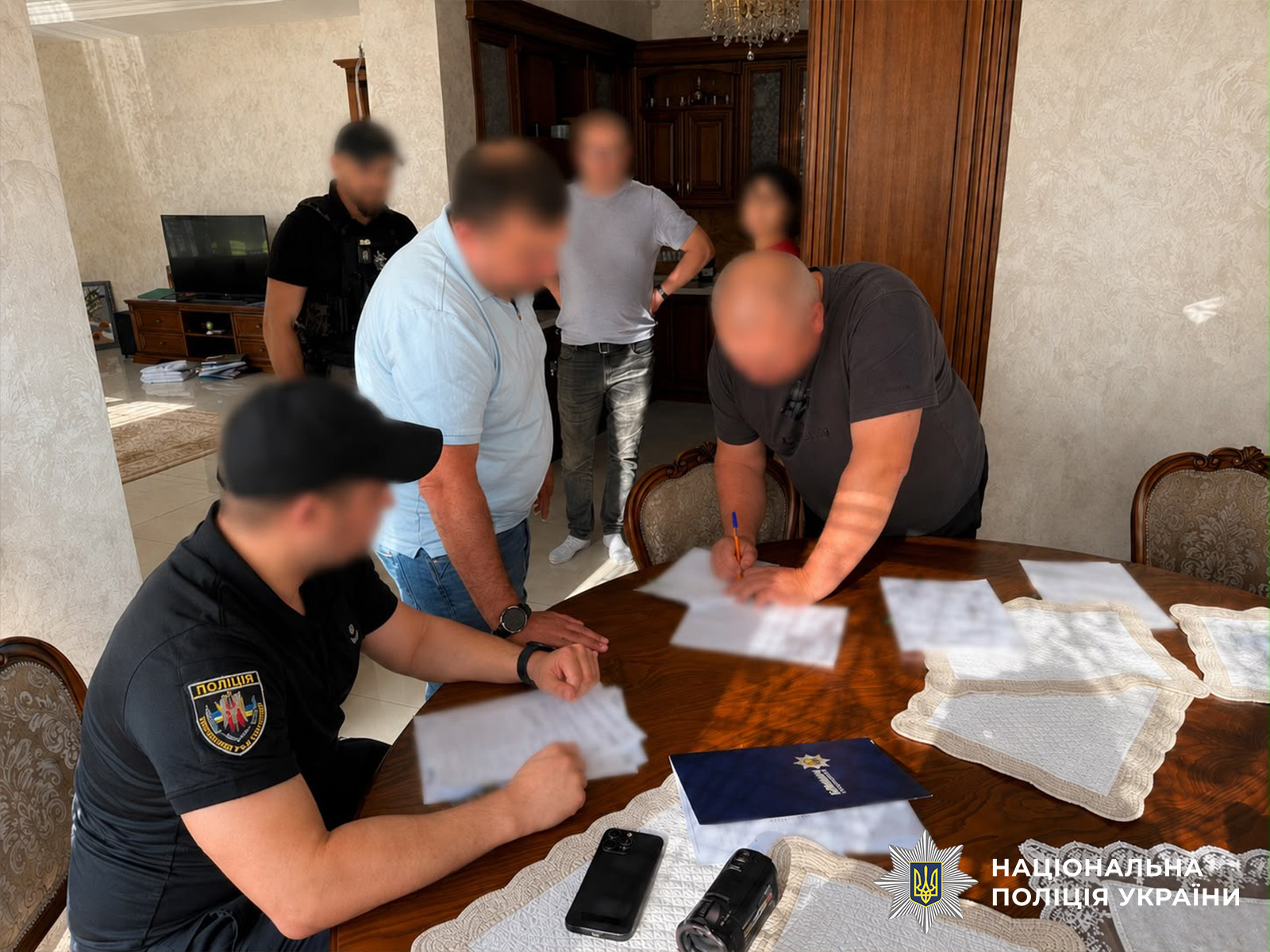 «Турбота» для своїх: хто з депутатів Київоблради брав участь у схемі