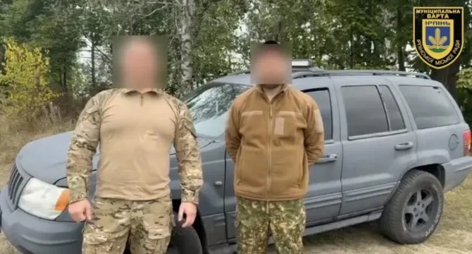 Бійцям 241-ї бригади передали автомобіль від Муніципальної варти Ірпеня