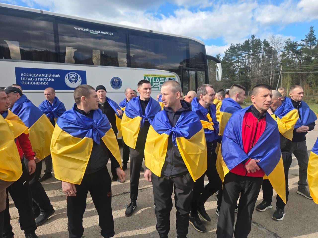 З російського полону повернулись 193 українські оборонці (ФОТО)