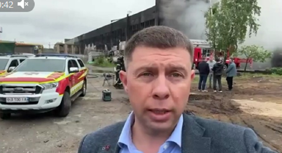 Масштабна пожежа в Ірпені: на території «МАШТОРФ» вогонь охопив близько 5000 кв. м