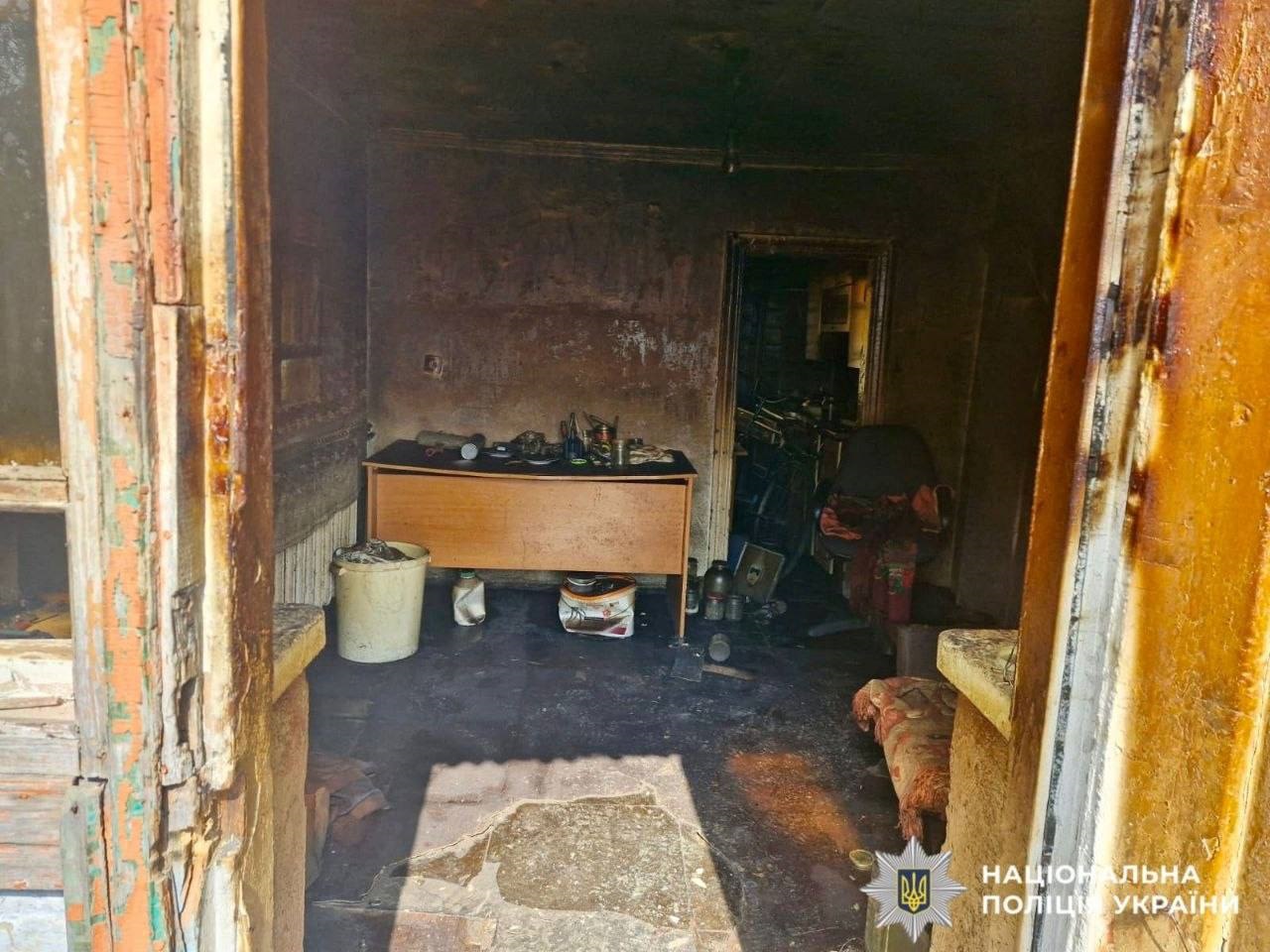 На Київщині під час пожежі в будинку загинув чоловік: поліція розслідує обставини