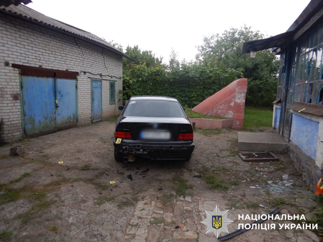 Через ревнощі кинув гранату у двір: поліція Київщини повідомила про підозру зловмиснику