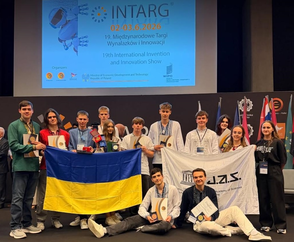 Учень з Київщини здобув срібло на міжнародній виставці винаходів INTARG-2026