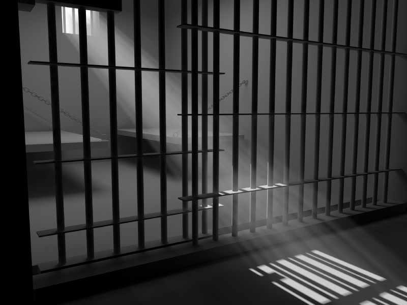 Диверсант, що підпалив Укрпошту й електрощитову, отримав 15 років в’язниці