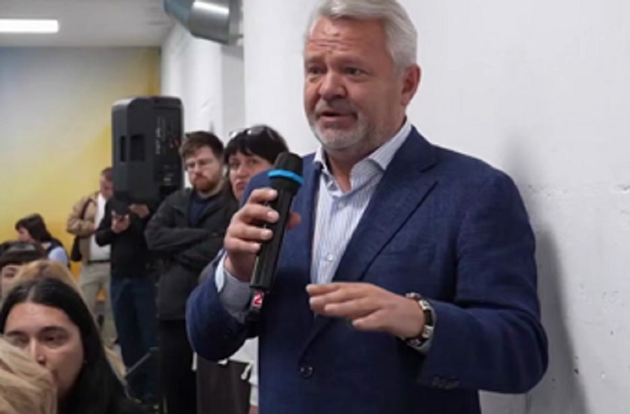 Мер Бучі просить передати громаді державні об’єкти в Бучі та Ворзелі