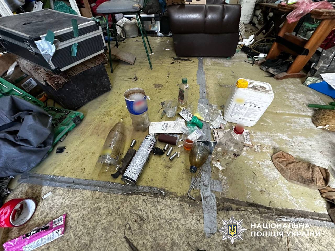 Поліцейські Київщини припинили діяльність ймовірного наркодилера