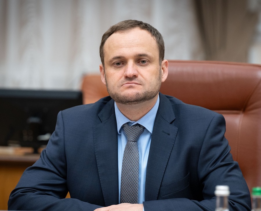 Україна повернула додому 185 своїх людей із російського полону