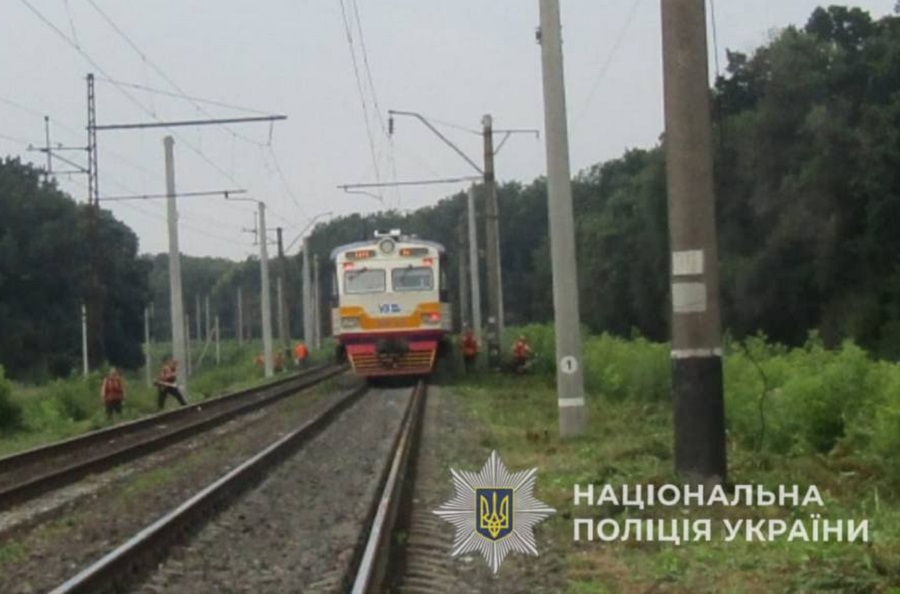 Трагедія на залізниці: на Фастівщині чоловік загинув під колесами потяга