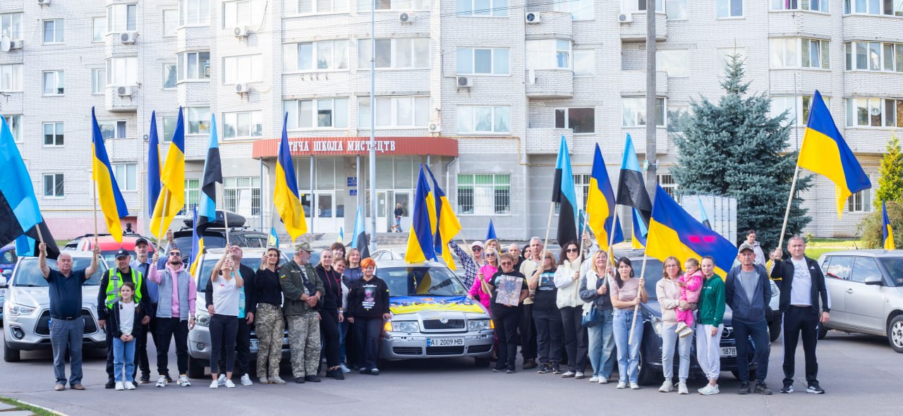 У Глеваській громаді провели автопробіг на підтримку родин зниклих безвісти Захисників