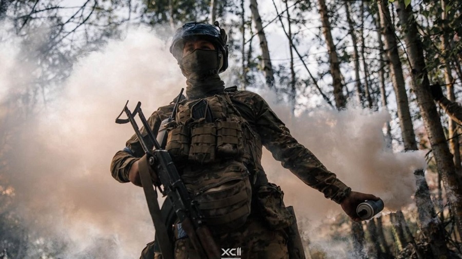 За добу українські військові знищили 43 артилерійські системи та 1960 окупантів