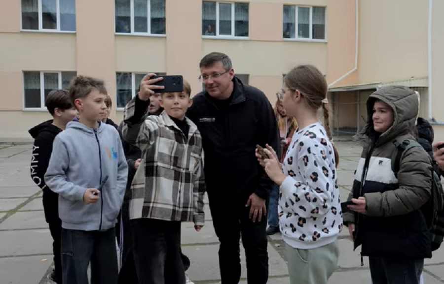 Ігор Сапожко проінспектував ремонти у закладах освіти Броварів (ВІДЕО)