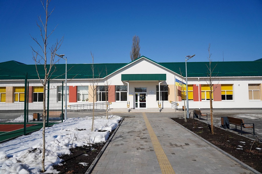 У Мирчі Бородянської громади відкрили відбудовану гімназію, пошкоджену під час бойових дій