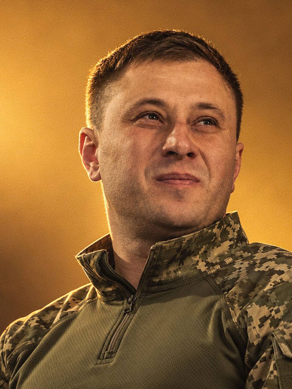 У Броварах попрощаються із загиблим захисником Юрієм Лозінським