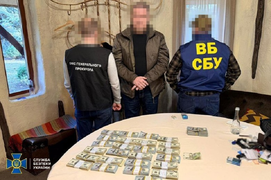 На хабарі затримано заступника начальника СБУ в Києві та Київській області