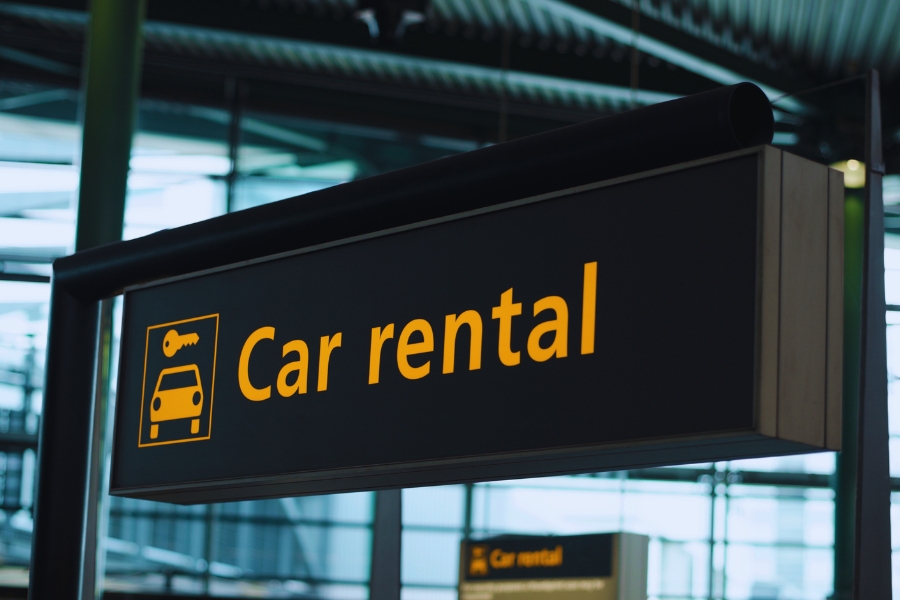 Як працює BLS Car Rental у Києві: огляд сервісу та умов 2025