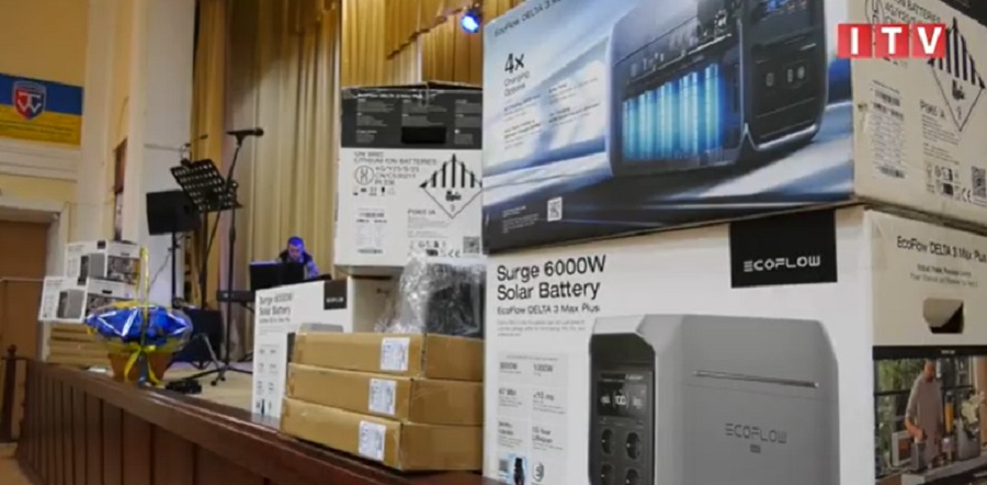 Бельгійська делегація передала Коцюбинському зарядні станції та сонячні панелі