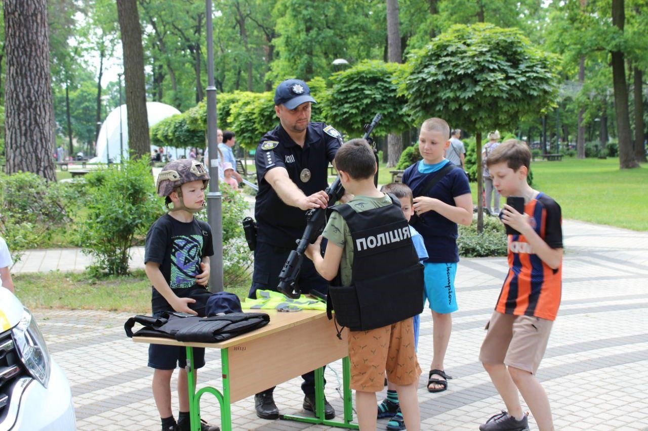 В Ірпені привітали поліцейських офіцерів громади з професійним святом (ФОТО)