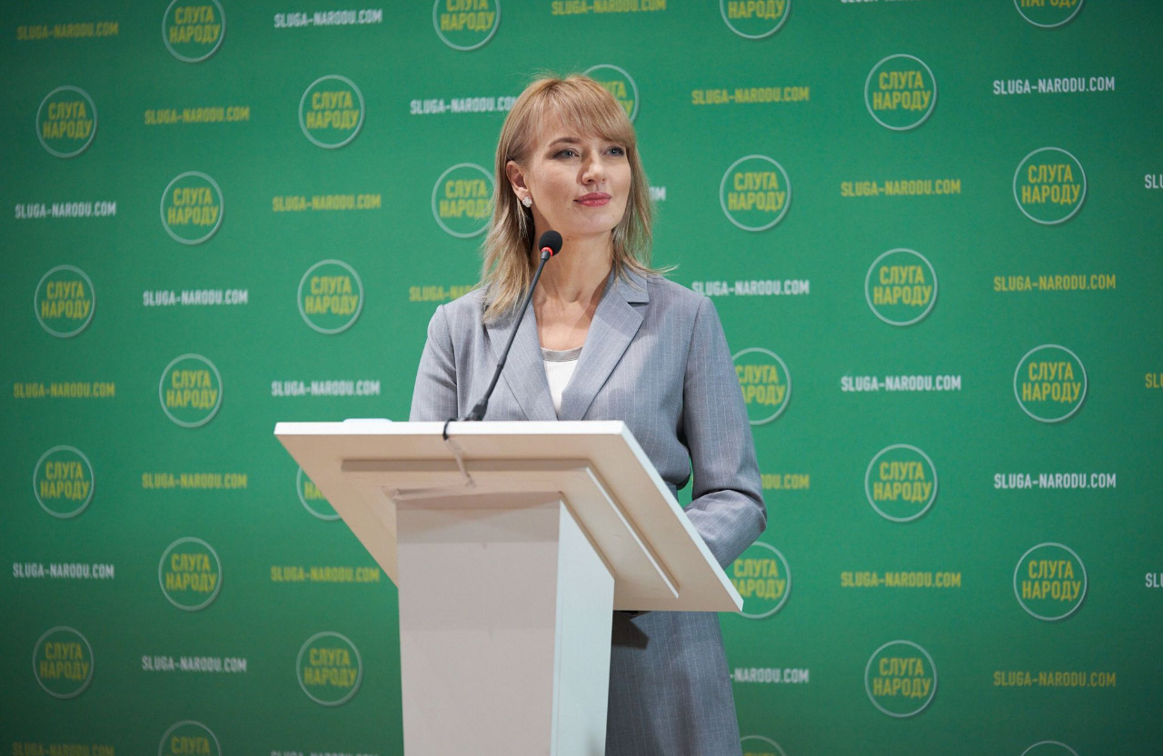 Партія "Слуга Народу": У 2026 році заробітні плати педагогам суттєво зростуть