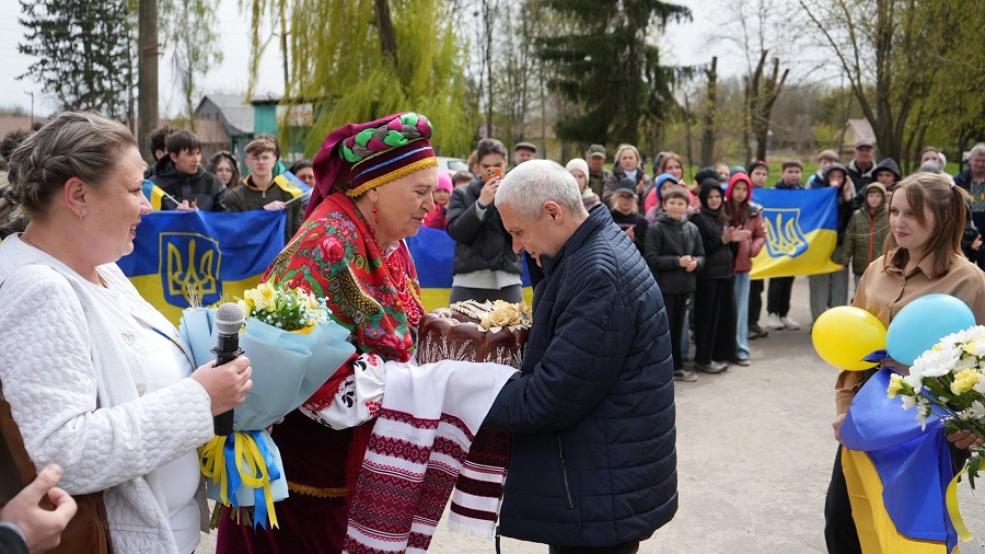 Після понад двох років полону: на Київщину повернувся Захисник Володимир Чабан