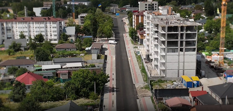 У Бородянці оновлюють головну вулицю: реконструюють 5,3 км дорожньої інфраструктури