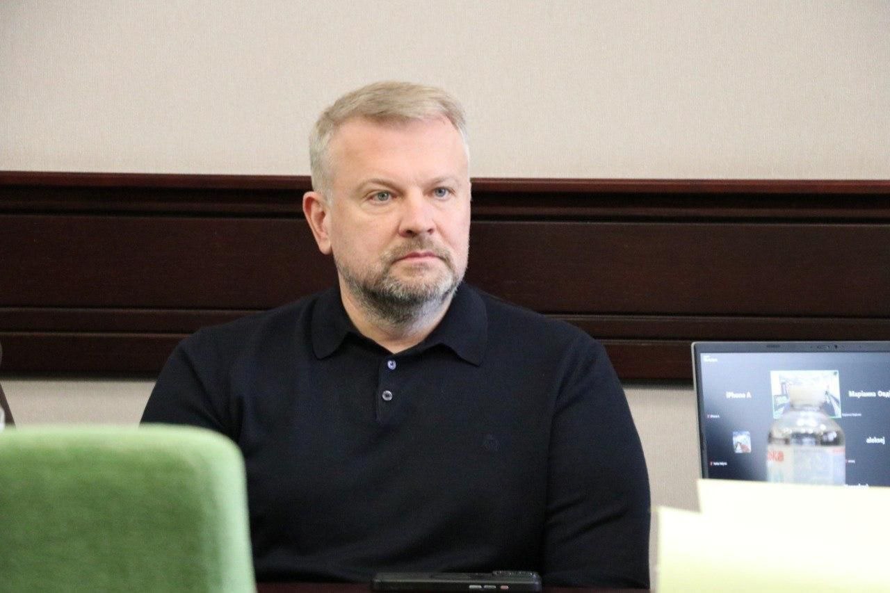 Благодійність та допомога: як працює депутат Київської облради Сергій Левченко