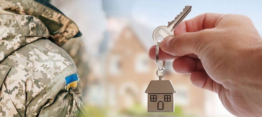 Міський голова Броварів вручив сертифікати на придбання житла двом захисникам