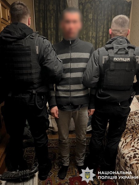 В Ірпені чоловік обікрав магазин та втік