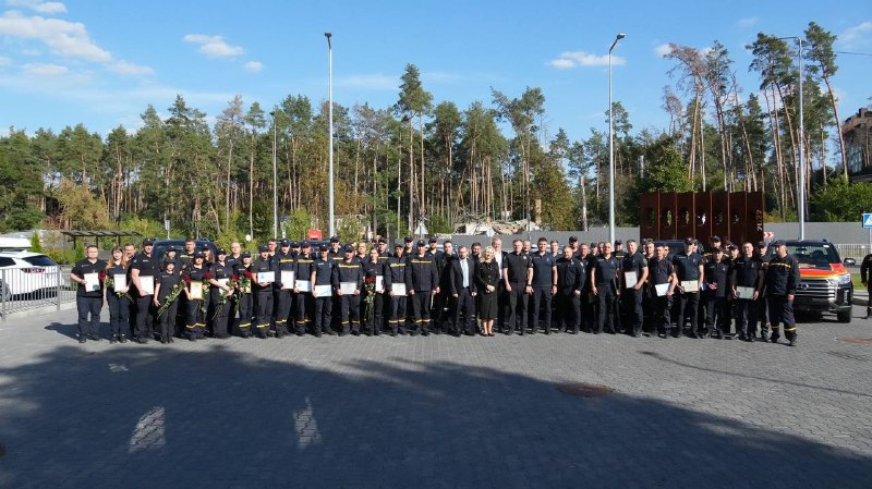 В Ірпені подякували рятувальникам Київщини за службу та відвагу