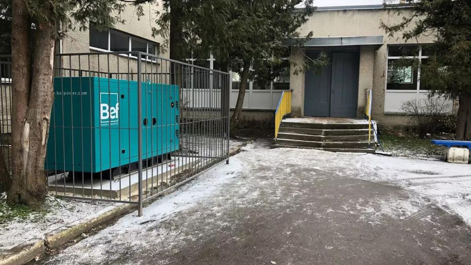 Школи й садочки Київщини готують до блекаутів: генератори, пальне та сонячні панелі