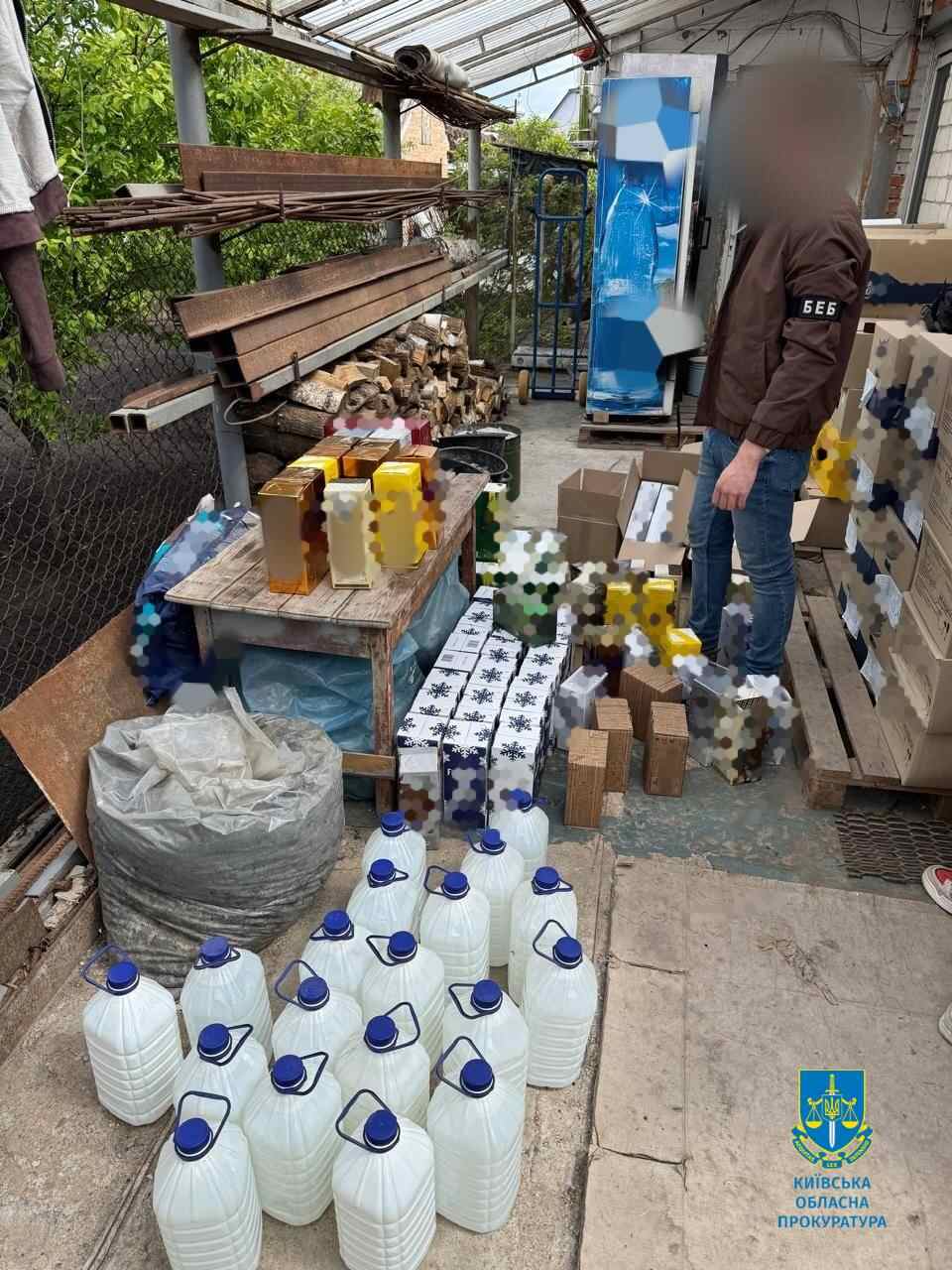 Мешканця Київщини судитимуть за незаконний продаж фальсифікованого алкоголю