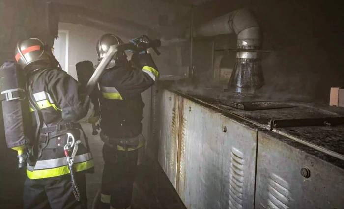 Рятувальники з Тетієва ліквідували займання у цеху підприємства