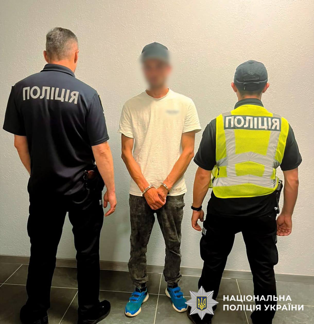 На Київщині чоловік зберігав PVP для збуту: поліція оголосила підозру