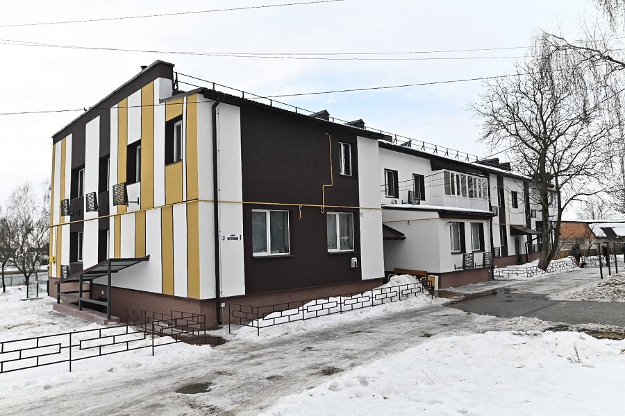 Комплексне оновлення: у Бородянці здали ще десять багатоповерхівок
