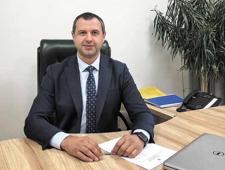 Об’єкт для "розпилу": як голова села під Києвом "пилить" мільярд на школі