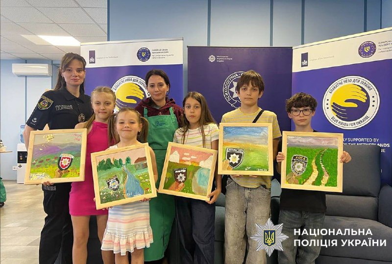 Діти захисників створювали картини та спілкувалися під час заходу «Палітра відваги»